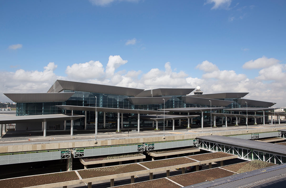 AEROPORTO GUARULHOS – TERMINAL 3 – 3.820TR